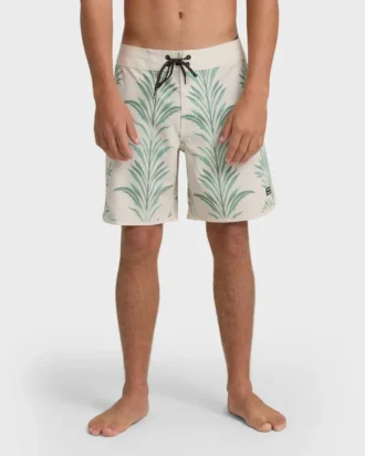 73 Pro 19″ Boardshorts