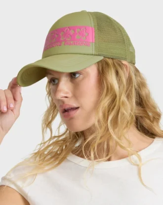Across Waves Trucker-Cap