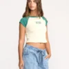 Beach Club Babe Kurzarm-T-Shirt Beach Club Babe Kurzarm-T-Shirt