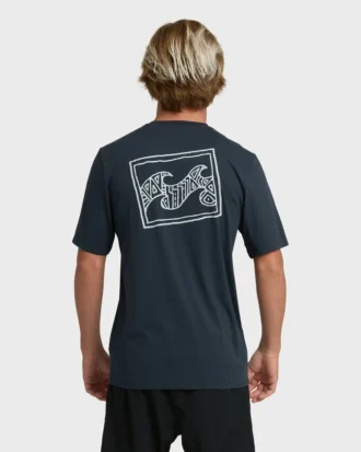 Crayon Wave Loose Fit Kurzarm-Surf-T-Shirt mit Shorts