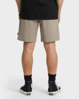 Crossfire Elastic Wave Washed 18″ Hybrid-Shorts