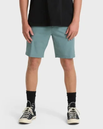 Crossfire Submersible 19″ Hybrid-Shorts