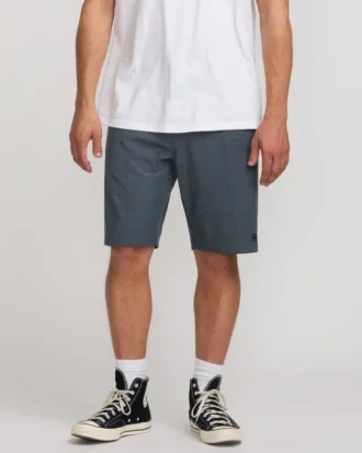 Crossfire Submersible 21″ Hybrid-Shorts