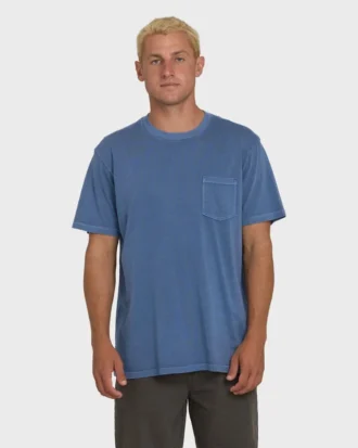Essential Wave Washed Premium-Shorts-T-Shirt mit kurzen Ärmeln und Tasche
