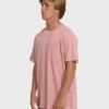 Essential Wave Washed Premium-Shorts-T-Shirt mit kurzen Ärmeln und Tasche