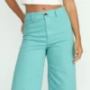 Free Fall Twillhose mit hoher Taille Free Fall Twillhose mit hoher Taille