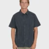 Garage Sandon Jacquard-Hemd mit kurzen Shorts Garage Sandon Jacquard-Hemd mit kurzen Shorts