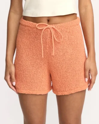Gia Pullover & Strickjacken Shorts