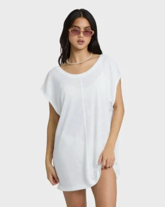 Hallow Wave Minikleid mit kurzen Shorts