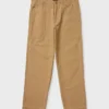 Hose mit gestempeltem Garagen-Patch Hose mit gestempeltem Garagen-Patch