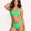 Josie in the Loop – knappe Bikinihosen