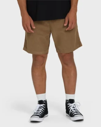 Larry Layback 17″ Cord-Shorts