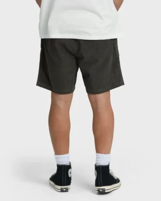 Larry Layback 17″ Cord-Shorts