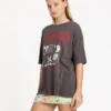 Lottie Hall Kurzarm-T-Shirt