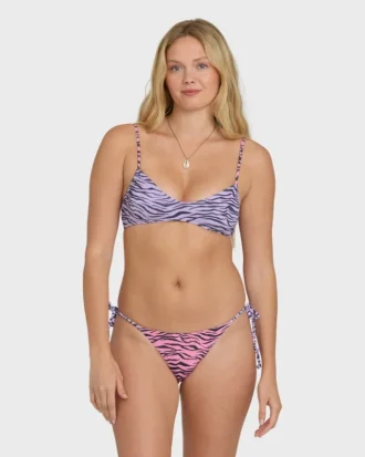 Pretty Wild Ruched V Bralette Bikini-Oberteil