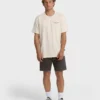 Refractions Premium-T-Shirt mit kurzen Shorts