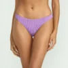Sommer-Bikinihose mit hohem Tanga Sommer-Bikinihose mit hohem Tanga
