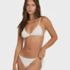Sommer-Tanga-Bikinihose mit hohen Seitenschnürungen Sommer-Tanga-Bikinihose mit hohen Seitenschnürungen