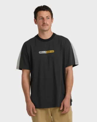 Spec Iconic Kurzarm-Shorts-T-Shirt
