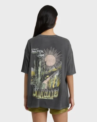 Sun Chasing Kurzarm-Shorts