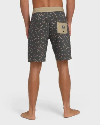Sundays Lo Tides 18″ Boardshorts