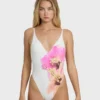 Sunny Shore Badeanzug mit tiefem V-Ausschnitt Sunny Shore Badeanzug mit tiefem V-Ausschnitt
