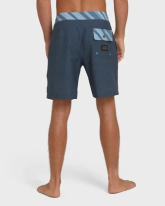 True North Garage Lo Tides 18″ Boardshorts