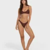 Twisted Tides V-Bralette-Bikinioberteil Twisted Tides V-Bralette-Bikinioberteil